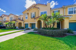 Spacious 3-bed Home near Disney + Universal